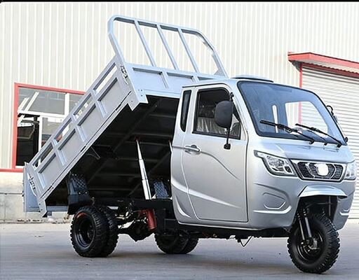 سكوتر شحن ثلاثي العجلات بمحرك بنزين بقوة 300 سي سي بسعة 1500 كيلوغرام ومحرك بارد بالماء