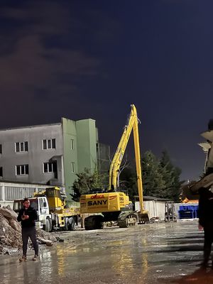 مصنع OEM امتداد الذراع الطويلة 20-50T الحفار الطويل الطويل كاتربيلر كوماستو فولفو مع الكسر الهيدروليكي الصخرة