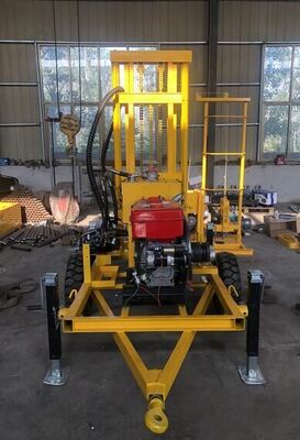 YZ50-150H الهيدروليكية الديزل المائية حفر الآبار الاختيارية عجلة / الزحف الهيكل 210m عميق حفر حفر الجهاز ماكس 400mm قطر متغير السرعة المياه حفر المعدات للري المزارع